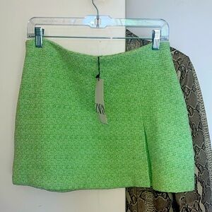 NWT Zara green mini skirt